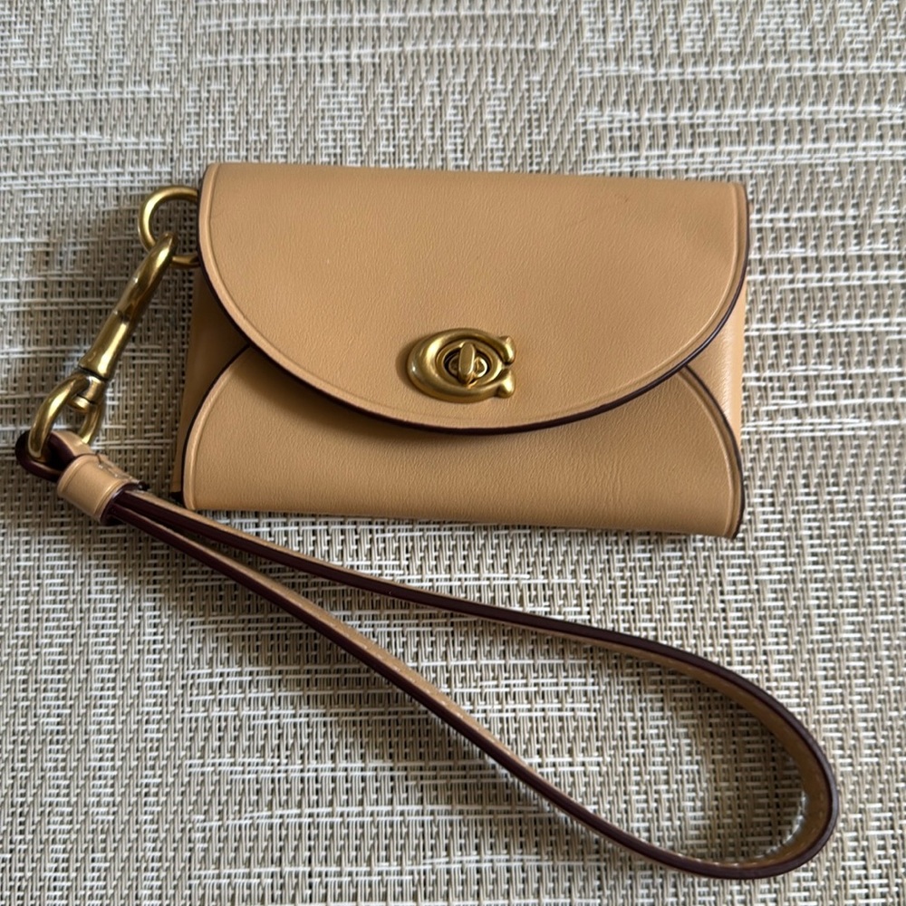 Coach leather card holder